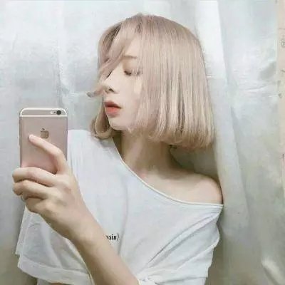蓝蝶之谜封面